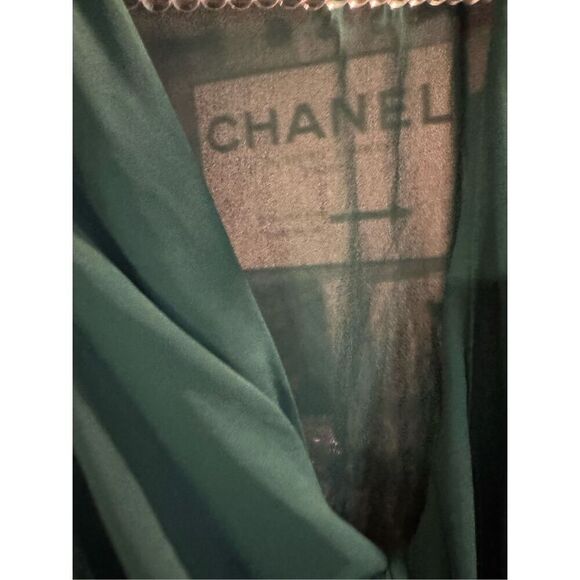 Sheer green LB lane Bryant Sleeveless Pullover Blouse top plus size 3x, 24-26 - Picture 2 of 4